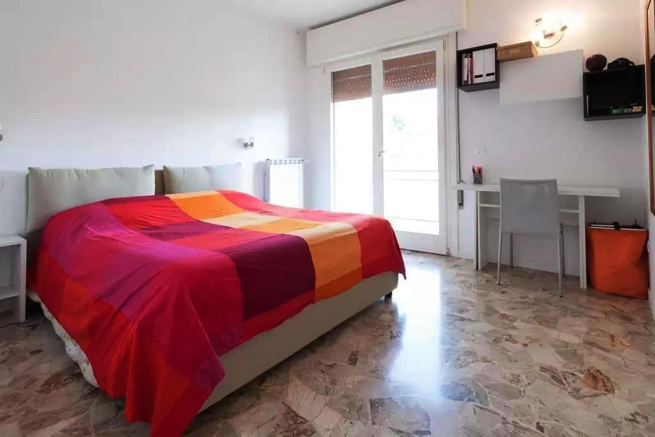 A Soli 15 Minuti Da Venezia Bus Sotto Casa Mestre Exterior foto